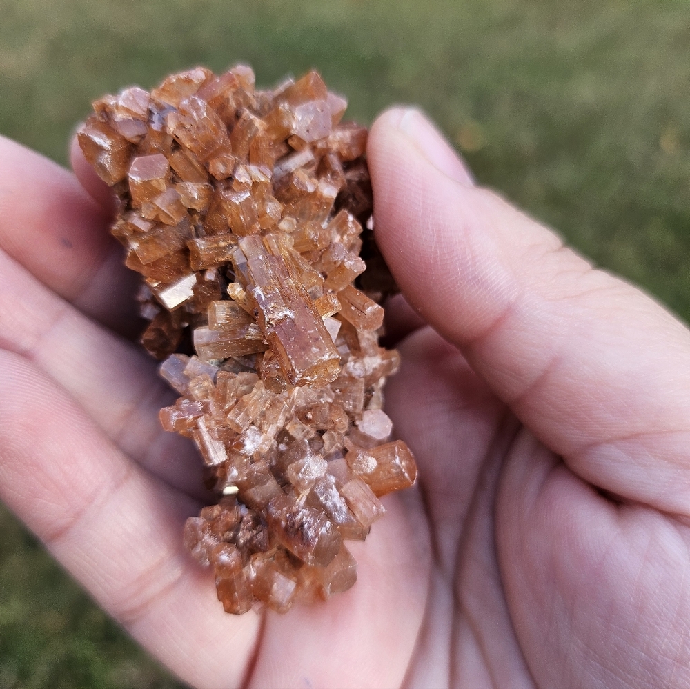 Aragonite specimen